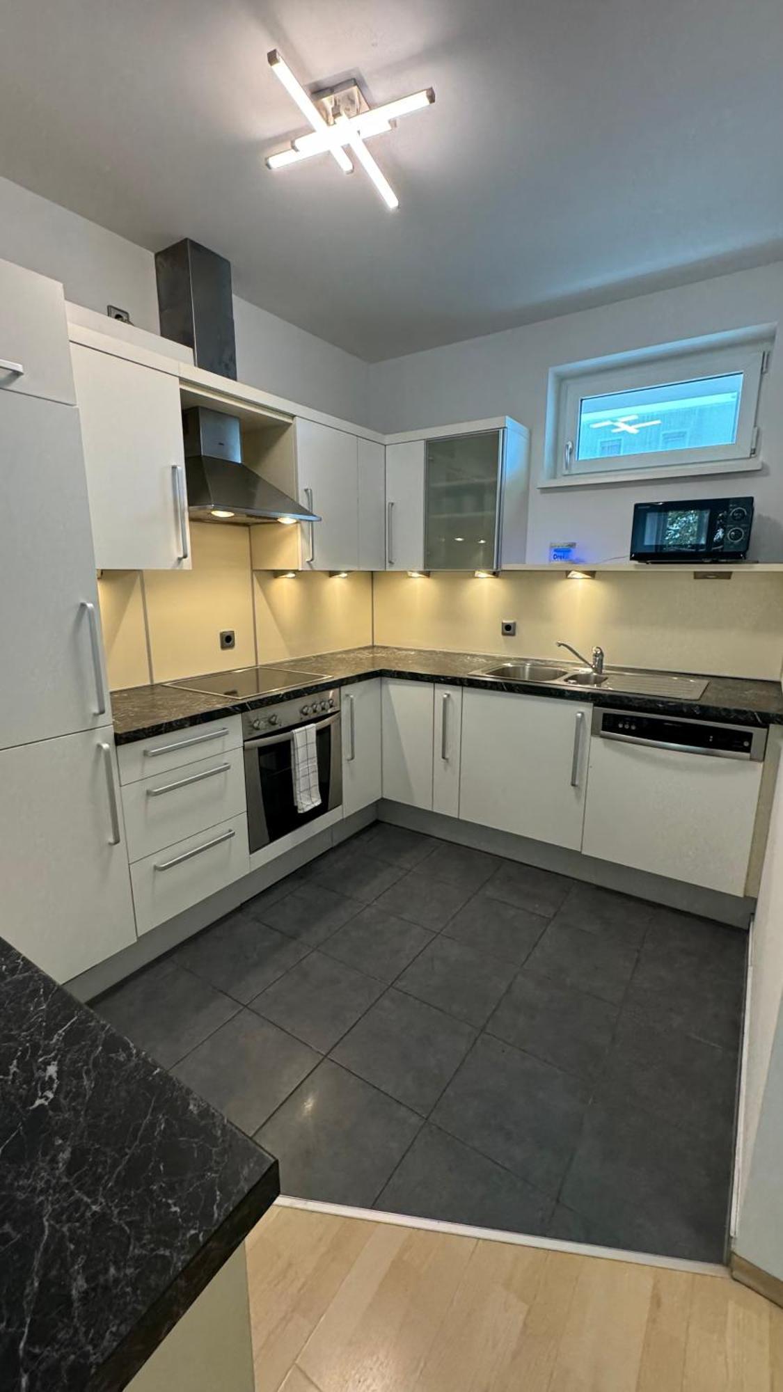City Apartement Linz Fuer 5 Gaeste Mit Self-Checkin Und Kueche Dış mekan fotoğraf