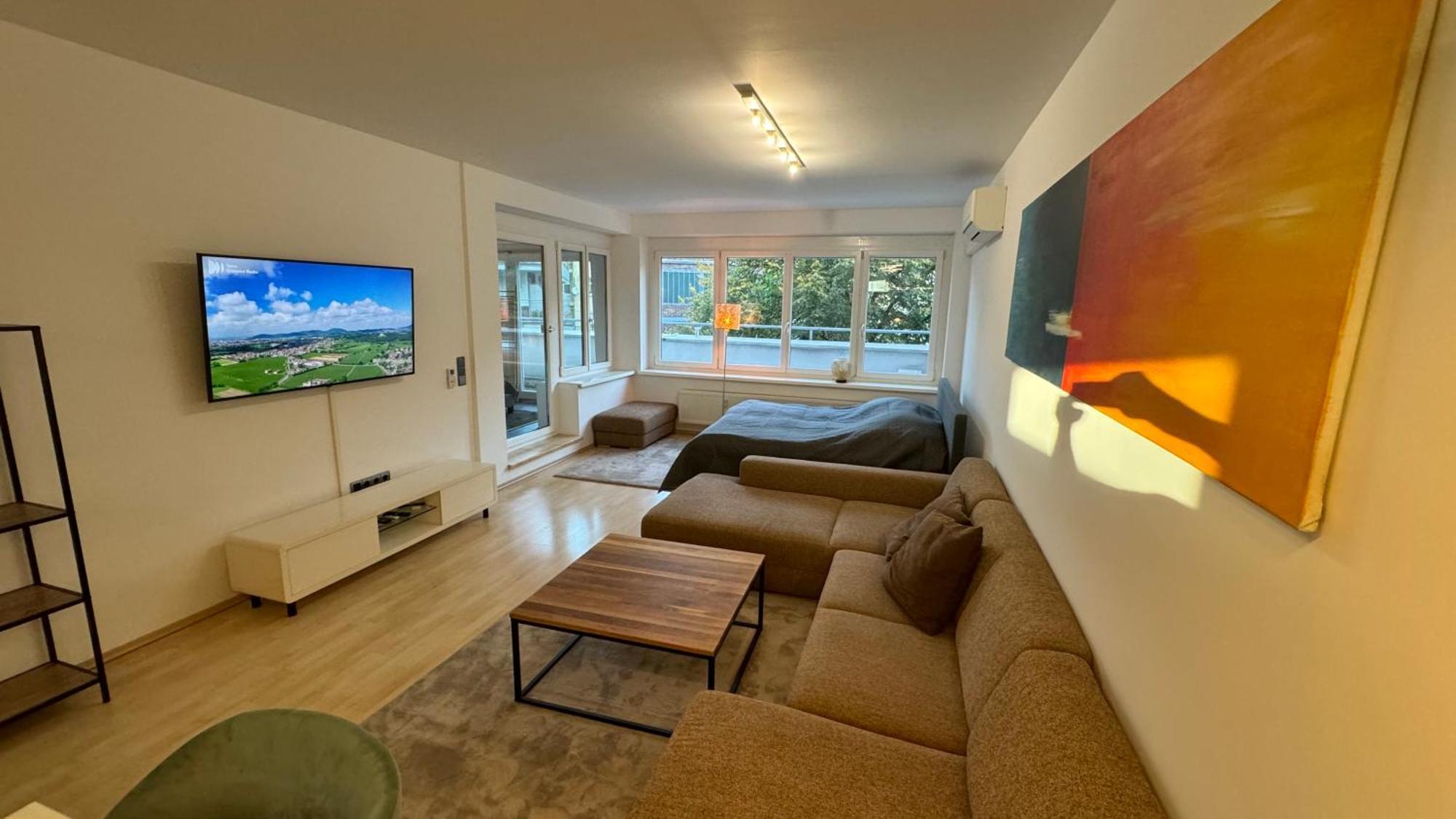 City Apartement Linz Fuer 5 Gaeste Mit Self-Checkin Und Kueche Dış mekan fotoğraf