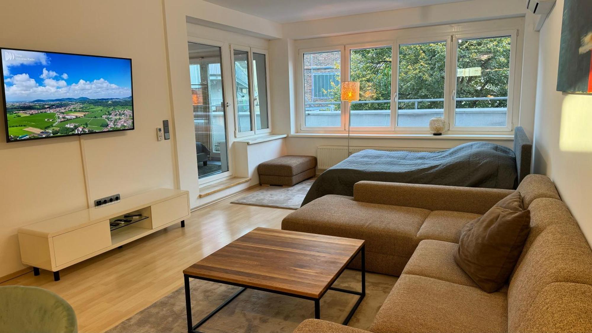 City Apartement Linz Fuer 5 Gaeste Mit Self-Checkin Und Kueche Dış mekan fotoğraf
