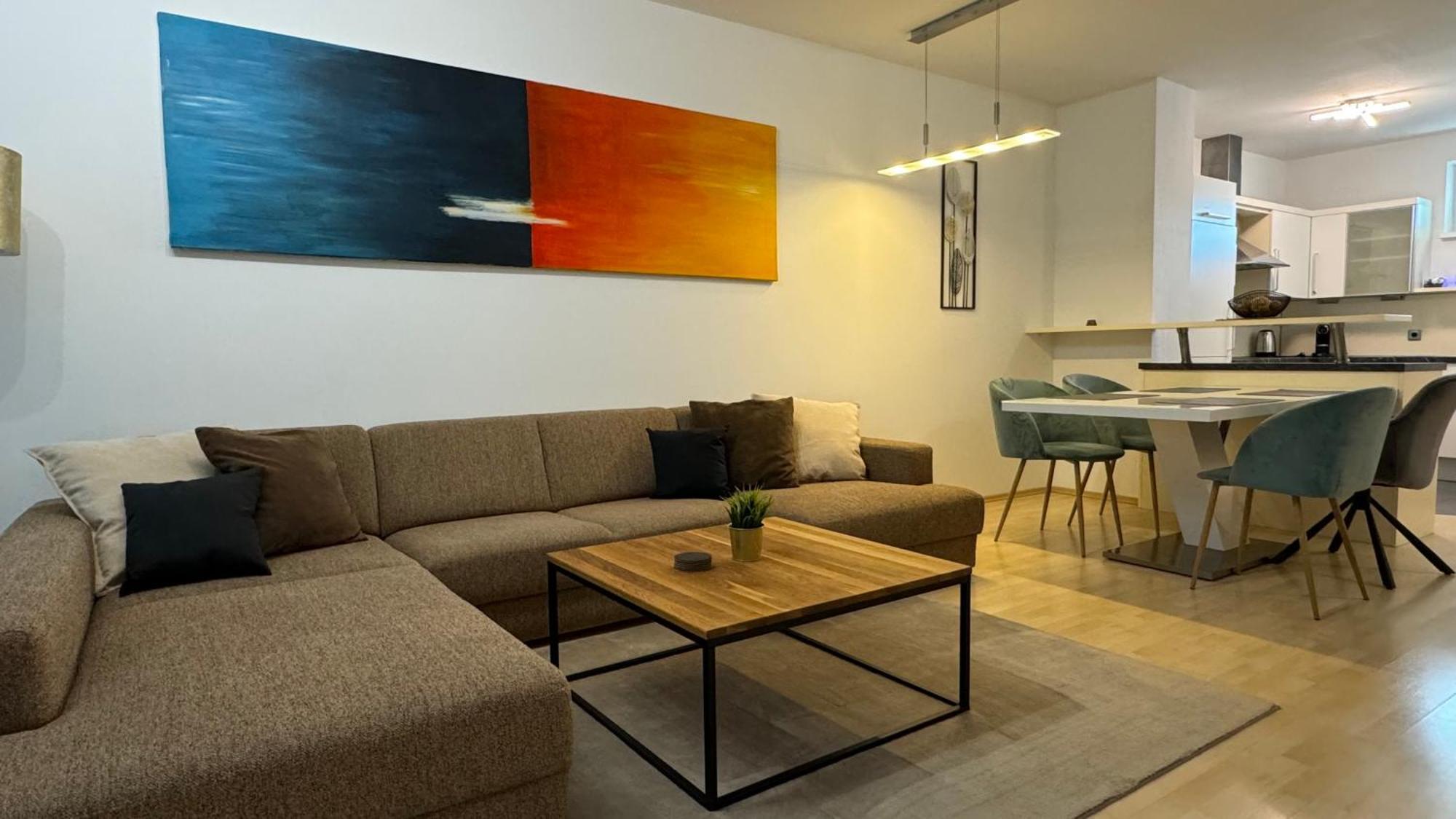 City Apartement Linz Fuer 5 Gaeste Mit Self-Checkin Und Kueche Dış mekan fotoğraf